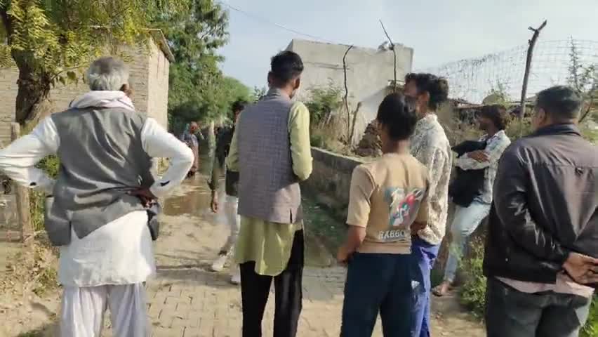 आज राणावतप्रेमपुरा पहुंचें, लोगों के कई दिनों से कॉल आ रहे थे वास्तव में समस्या गंभीर है पिने के पानी तक के लिए लोगों