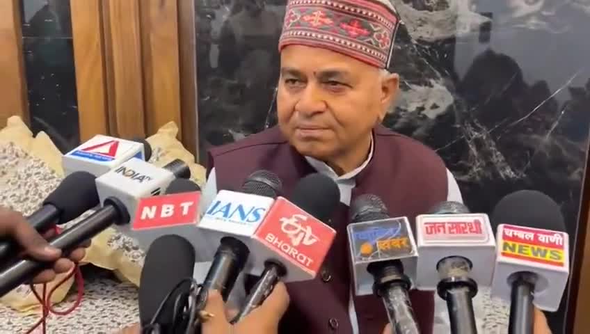 पूर्व नेता प्रतिपक्ष डॉ गोविंद सिंह के साथ गोहद के कांग्रेस विधायक केशव देसाई ने प्रेस वार्ता का किया आयोजन