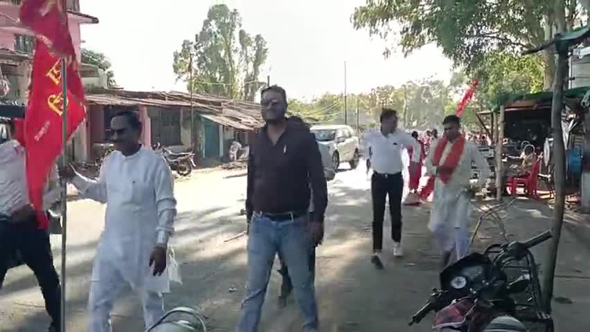 शारदा खदान में प्राण प्रतिष्ठा समारोह में आज मां दुर्गा एवं मां शारदा की प्रतिमा का कराया गया नगर भ्रमण