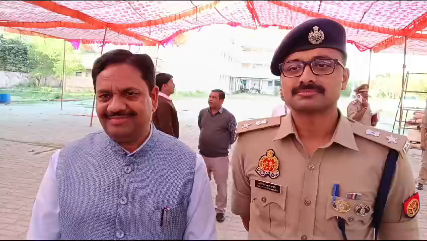 #औरैया: शराब की दुकानों की ई लॉटरी के लिए तैयारियां पूर्ण, #कल6 मार्च 2025 को शाम 4 बजे से ई लॉटरी खोली जाएगी, डीएम बाइट