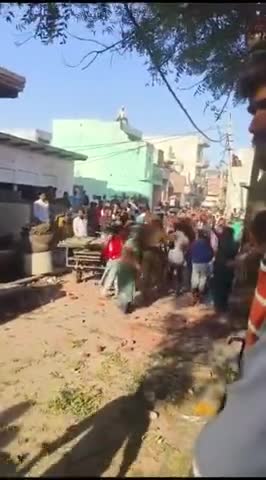 Govardhan परिक्रमा मार्ग गाँव अन्योर