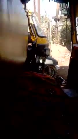 Chanderi 15 hatkapura ki deepee Ka fase k tur tut kar jali ke jhuka