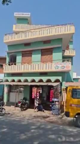 कुचामन रेलवे स्टेशन के पास सरस्वती पब्लिक स्कूल के ठीक सामने शराब ठीक होने से लोगों में आक्रोश  प्राप्त होरहा है