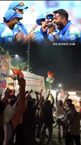 न्यूजीलैंड के खिलाफ भारत की जीत का कन्नौद में जश्न। कांग्रेस नेता तेजस्वी मांजरेकर और नगर के युवाओं ने बाइक रैली निकालकर भारत माता की जय का उद्घोष किया। 
#मैच #कन्नौद #खातेगाव #जश्न
