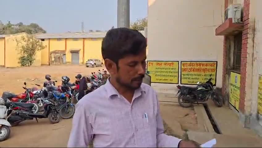 पैरडीह मुखिया उठा रहें है मैय्या सम्मान की राशी

#spgodda #newsgodda #dcgodda #vlogs #youtuber #jairammahto #Facebook