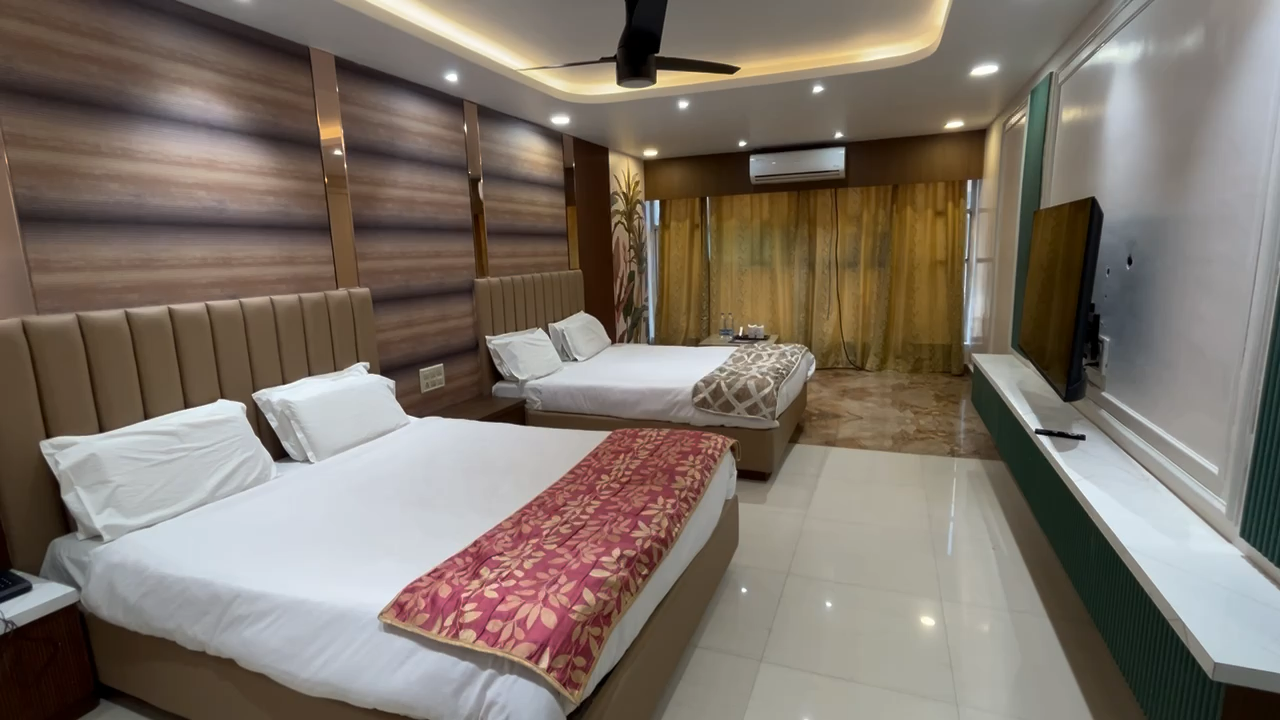 Luxury Family Rooom #hotel#room #viral