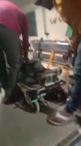 #सिंघेश्वर परसरमा मुख्य मार्ग में फूलकाहा का सफ़न के समीप मोटरसाइकिल में हुआ जोरदार टक्कर