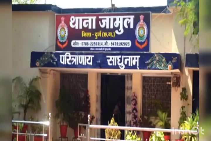 भिलाई में स्विगी डिलीवरी ब्वॉय से लूट: सुनसान जगह बुलाकर 1900 रुपए लूटे।
#bhilai #jamul #swiggy