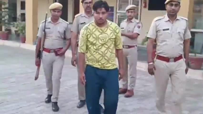 हनुमानगढ़: जंक्शन में पुलिस ने 23.67 ग्राम #अफीम सहित एक युवक को किया गिरफ्तार आरोपी पर एनडीपीएस एक्ट में मामला दर्ज