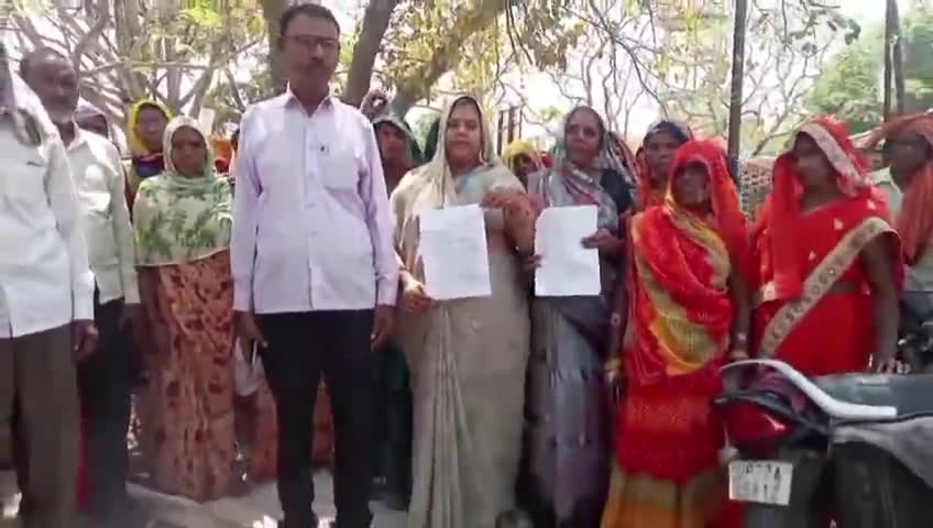सिकंदरा: मिरगांव ग्राम पंचायत में जल जीवन मिशन की टंकी बनी शोपीस,नहीं आया पानी,ग्रामीणों नेकिया प्रदर्शन,SDMसे की शिकायत #jansamsya