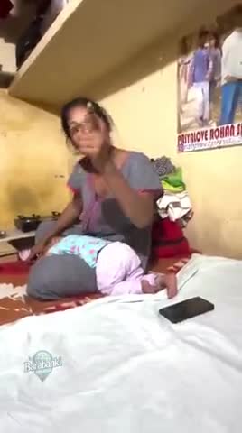 महिला है या कीमा बनाने वाली कसाई..

#barabanki #barabankiupdates #viral #viralpost 

#girls #husband