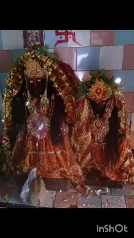 ग्राम देवराकला के खेर माता मंदिर मै दुर्गा अष्ट्मी के अवसर पर ग्रामवासियो ने दंड भरते हुऐ निकला जुलूस भारी भीड़ रही है @#
