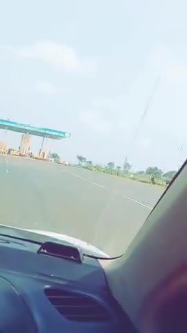 मुझे न कोई ताज चाहिए और न कोई पद चाहिए,बस आपके दिलों में जगह और आपका प्यार चाहिए।
#जय_श्री_कृष्णा