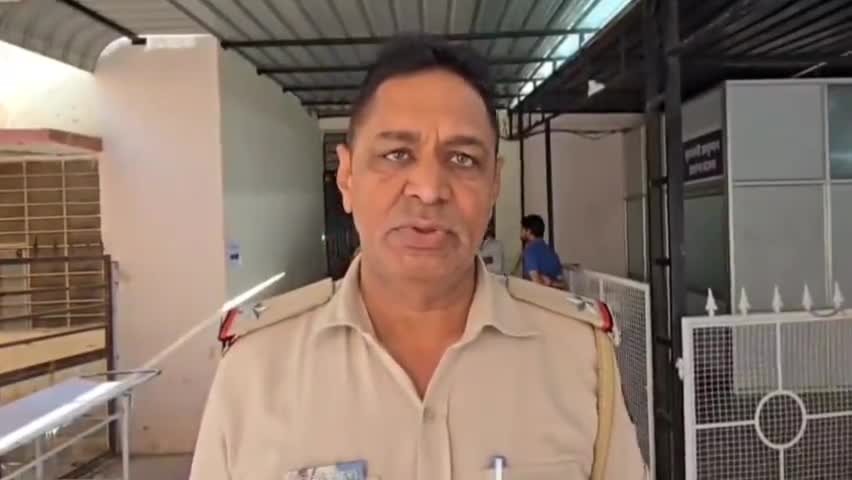 हनुमानगढ़: कमाना गांव में 16 वर्षीय नाबालिक बालक तीन दिनों से #लापता परिजनों ने अपहरण के आरोप मे अज्ञात शख्स पर मुकदमा करवाया दर्ज