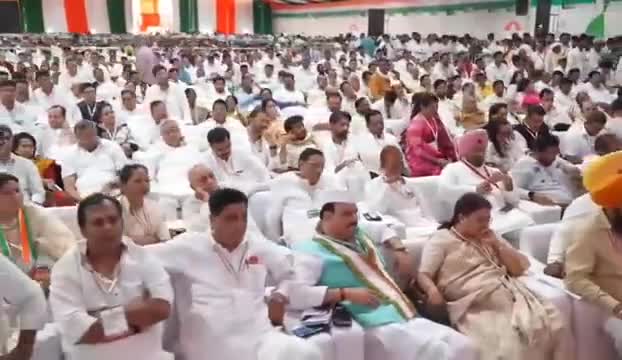 #सांपनाथ नरेंद्र #गौतमदास #मोदी ट्रंप के #सामने कहां गई 56 इंच की #छाती🔥🔥
