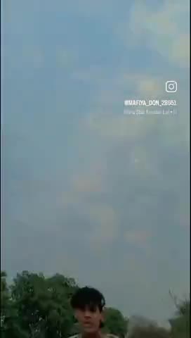 trading song 😭💔..............
#trendingnews #viralvideo 
#trendingpost #trees #treasuretrove 
#post  #trendingreel