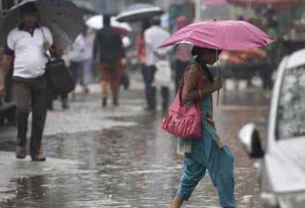 मौसम विभाग ने कई राज्यों में भारी से बेहद भारी बारिश की चेतावनी की जारी #मौसम #बारिश #हीटवेव