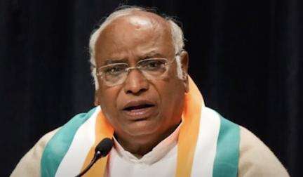 देश को शर्मिंदा करने में बीजेपी अव्वल है: डोर्सी के 'सरकार ने धमकी दी थी' दावे पर खरगे #ट्विटर