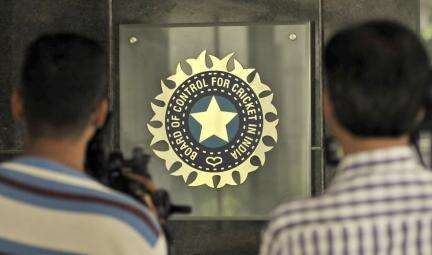 BCCI ने भारतीय टीम की स्पॉन्सरशिप के लिए कुछ ब्रैंड श्रेणियों पर लगाया बैन, शेयर की लिस्ट #बीसीसीआई #क्रिकेट