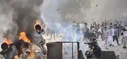 2020 के उत्तर पूर्वी दिल्ली दंगों के मामले में 9 लोगों को सुनाई गई 7-7 साल की सज़ा #अपराध #दिल्ली_दंगा