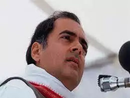 प्रधानमंत्री नरेंद्र मोदी ने देश के पूर्व प्रधानमंत्री राजीव गांधी की पुण्यतिथि पर दी उन्हें श्रद्धांजलि #राजीव_गांधी