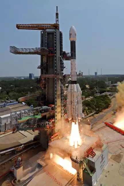 ISRO ने दूसरी जेनरेशन का नैविगेशन सैटेलाइट NVS-01 किया लॉन्च #इसरो #सैटेलाइट