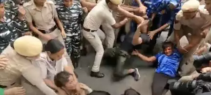 बता कहां आना है गोली खाने: पूर्व आईपीएस अधिकारी के 'ज़रूरत हुई तो गोली भी मारेंगे' वाले ट्वीट पर बजरंग पूनिया #पहलवान