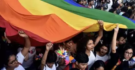 एलजीबीटीक्यूआईए+ समुदाय की समस्याओं को लेकर कमिटी का गठन किया जाएगा: केंद्र सरकार #समलैंगिकता