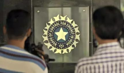 BCCI ने भारतीय टीम की स्पॉन्सरशिप के लिए कुछ ब्रैंड श्रेणियों पर लगाया बैन, शेयर की लिस्ट #बीसीसीआई #क्रिकेट