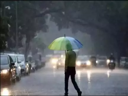 अत्यधिक बारिश के चलते दिल्ली में 36 वर्षों में सबसे अधिक ठंडा रहा मई का महीना #दिल्ली_बारिश #दिल्ली_मौसम