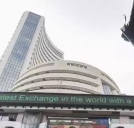 ₹23,000 करोड़ की टैक्स चोरी की रिपोर्ट्स के बाद 10% टूटे श्री सीमेंट के शेयर #टैक्स