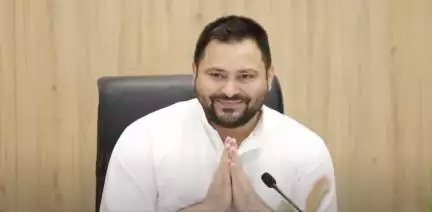 बिहार में ग्रामीण कार्य विभाग में 16,000 नई नियुक्तियां होंगी: उप-मुख्यमंत्री तेजस्वी यादव #रोज़गार #राजनीति