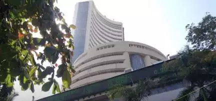शीर्ष 10 में से 7 कंपनियों का बाज़ार पूंजीकरण पिछले सप्ताह ₹65,656 करोड़ घटा #बीएसई