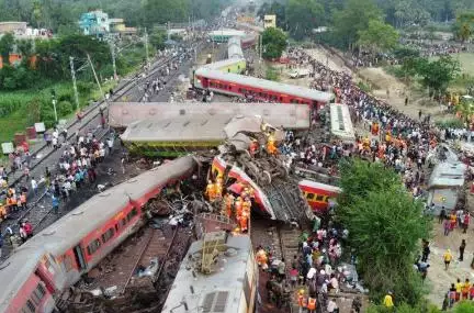 बिहार के 43 लोगों की ओडिशा ट्रेन हादसे में हुई मौत, 18 अब भी लापता हैं: राज्य सरकार #ट्रेन_हादसा #बालासोर_हादसा