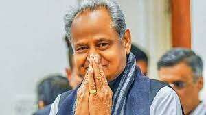 राजस्थान सरकार ने राज्य के कर्मचारियों और पेंशनभोगियों का महंगाई भत्ता 4% बढ़ाकर किया 42% #पेंशन #डीए