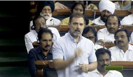 मणिपुर की एक महिला ने बताया था कि वह रातभर अपने बेटे के शव के साथ लेटी रही: संसद में राहुल गांधी #मणिपुर #राहुल_गांधी