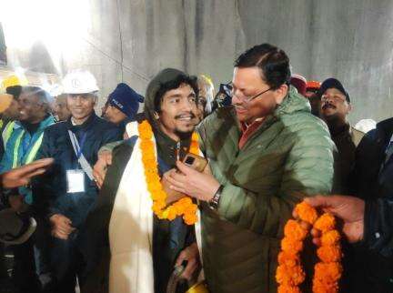 उत्तरकाशी के सुरंग से रेस्क्यू किए गए 41 मज़दूरों को ₹1 लाख देंगे: उत्तराखंड के सीएम #उत्तरकाशी