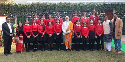 ईसाई समुदाय ने पीएम आवास में मनाया क्रिसमस, पीएम बोले- आज़ादी में ईसाइयों की बड़ी भूमिका रही #क्रिसमस