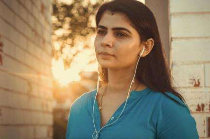 चिन्मयी ने #MeToo के आरोपी के साथ कार्यक्रम में शामिल होने पर की सीएम स्टालिन की आलोचना #MeToo