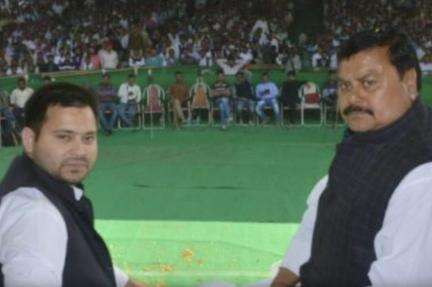 बिहार के सीएम नीतीश कुमार हमारे अभिभावक हैं और आगे भी रहेंगे: आरजेडी विधायक सुरेंद्र यादव #नीतीश