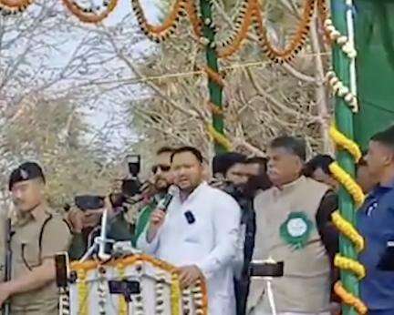 नीतीश ने लालू-राबड़ी से हाथ जोड़कर माफी मांगी थी इसलिए 2022 में गठबंधन किया था: तेजस्वी यादव #नीतीश