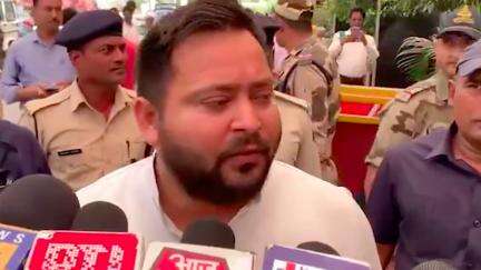 पहले चरण में हम चारों सीटें जीत रहे हैं, मौजूदा सरकार के खिलाफ जनता में आक्रोश है: तेजस्वी यादव #लोकसभा_चुनाव #मतदान