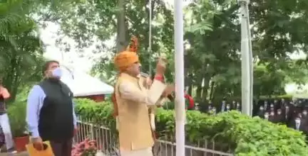 74वें स्वतंत्रता दिवस के अवसर पर सीएम शिवराज सिंह ने मुख्यमंत्री निवास पर फहराया तिरंगा #15_अगस्त #शिवराज_सिंह