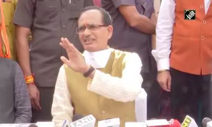 बढ़े हुए बिजली के बिल स्थगित किए जाते हैं, अगले महीने केवल एक महीने का बिल आएगाः सीएम शिवराज #बिजली_बिल #शिवराज _सिंह