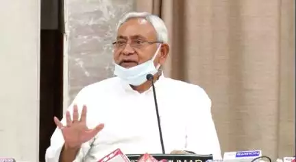 सभी दुकानें, प्रतिष्ठान शाम 6 बजे होंगे बंद; होटल व ढाबे में नहीं होगी बैठकर खाने की अनुमति: CM नीतीश #बिहार_कोरोना