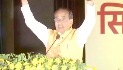 एक कलेक्टर पूरे ज़िले को बदल कर रख देता है: सिविल सर्विस डे पर सीएम शिवराज #सिविल_सर्विस