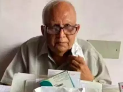 सिर्फ ₹20 में लोगों का इलाज करने वाले एमपी के डॉक्टर को किया गया पद्मश्री पुरस्कार से सम्मानित #पद्मश्री #एमपी_डॉक्टर