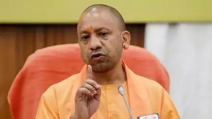 बारिश व ओलावृष्टि से हुई जनहानि में हर परिवार को तुरंत दें ₹4 लाख मुआवज़ा: यूपी सीएम योगी आदित्यनाथ #ओलावृष्टि