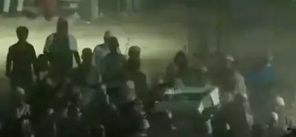 गैंगस्टर अतीक अहमद और उसके भाई अशरफ के शव को प्रयागराज में किया गया सुपुर्द-ए-खाक #अतीक_अहमद