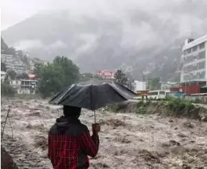 हिमाचल प्रदेश में आज बारिश को लेकर कौन-कौनसे ज़िलों में जारी किया गया है रेड और ऑरेंज अलर्ट #मौसम_अलर्ट